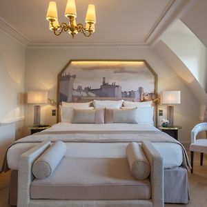 Suite Deluxe con Cama Queen